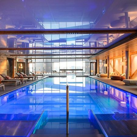 Das James Flensburgo Exterior foto The spa at The Standard East Village