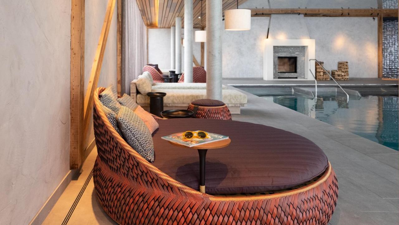 Das James Flensburgo Exterior foto The spa at the Hotel 7132 Summit