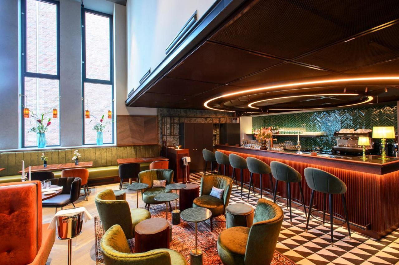 Das James Flensburgo Exterior foto The bar at the 2019 edition of the London Design Festival