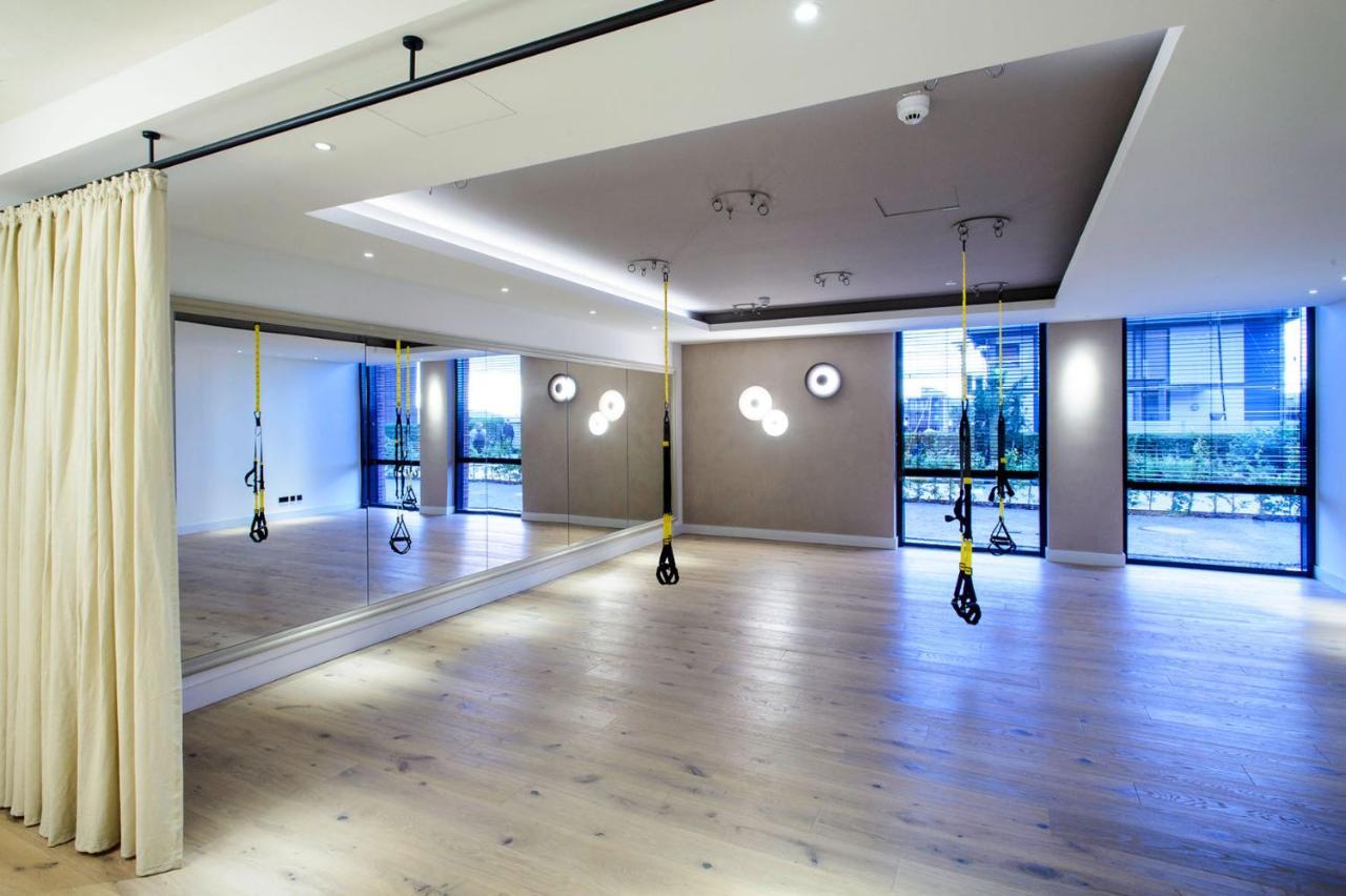Das James Flensburgo Exterior foto The gym at The Ivy Collection